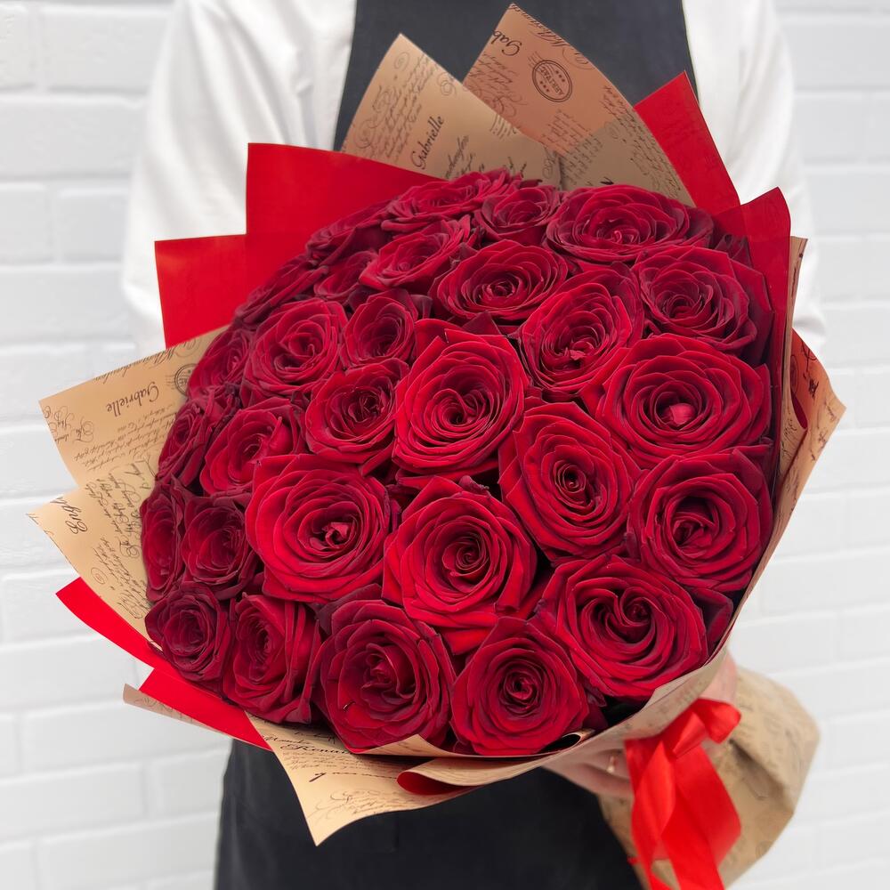 Букет из 29 красных роз "Сегодня лучше"